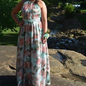 I’m selling my Prom Dress!!! Worn Once!!!